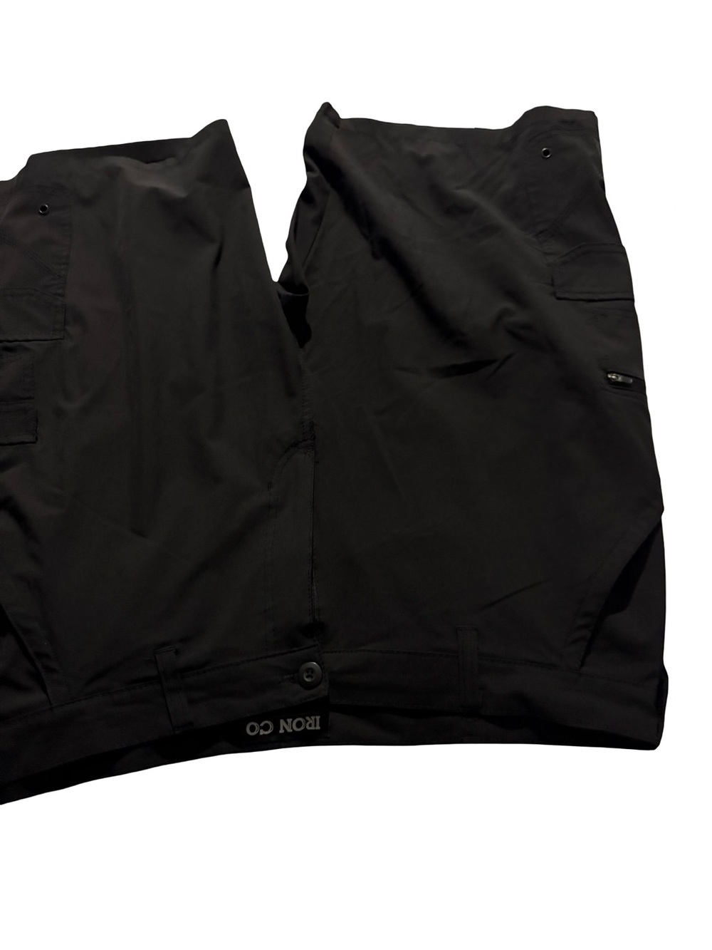 Iron Co Black Men's Cargo Shorts - Durable Everyday Utility